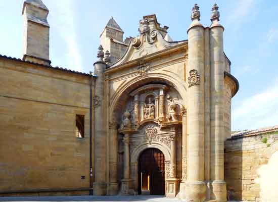 Viana. La iglesia de San Pedro