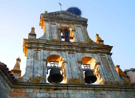 Ages. Il campanario della iglesia de Santa Eulalia de Mérida