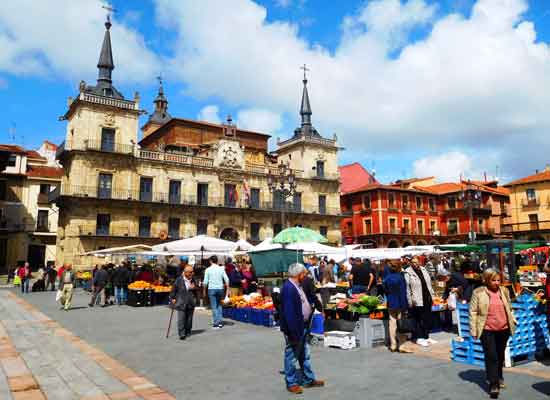 León. Plaza Mayor