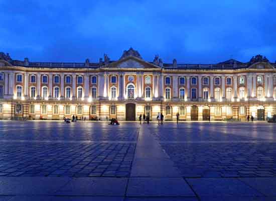 Tolosa. La place du Capitole